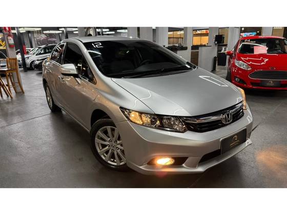 HONDA CIVIC 1.8 LXL 16V FLEX 4P AUTOMÁTICO